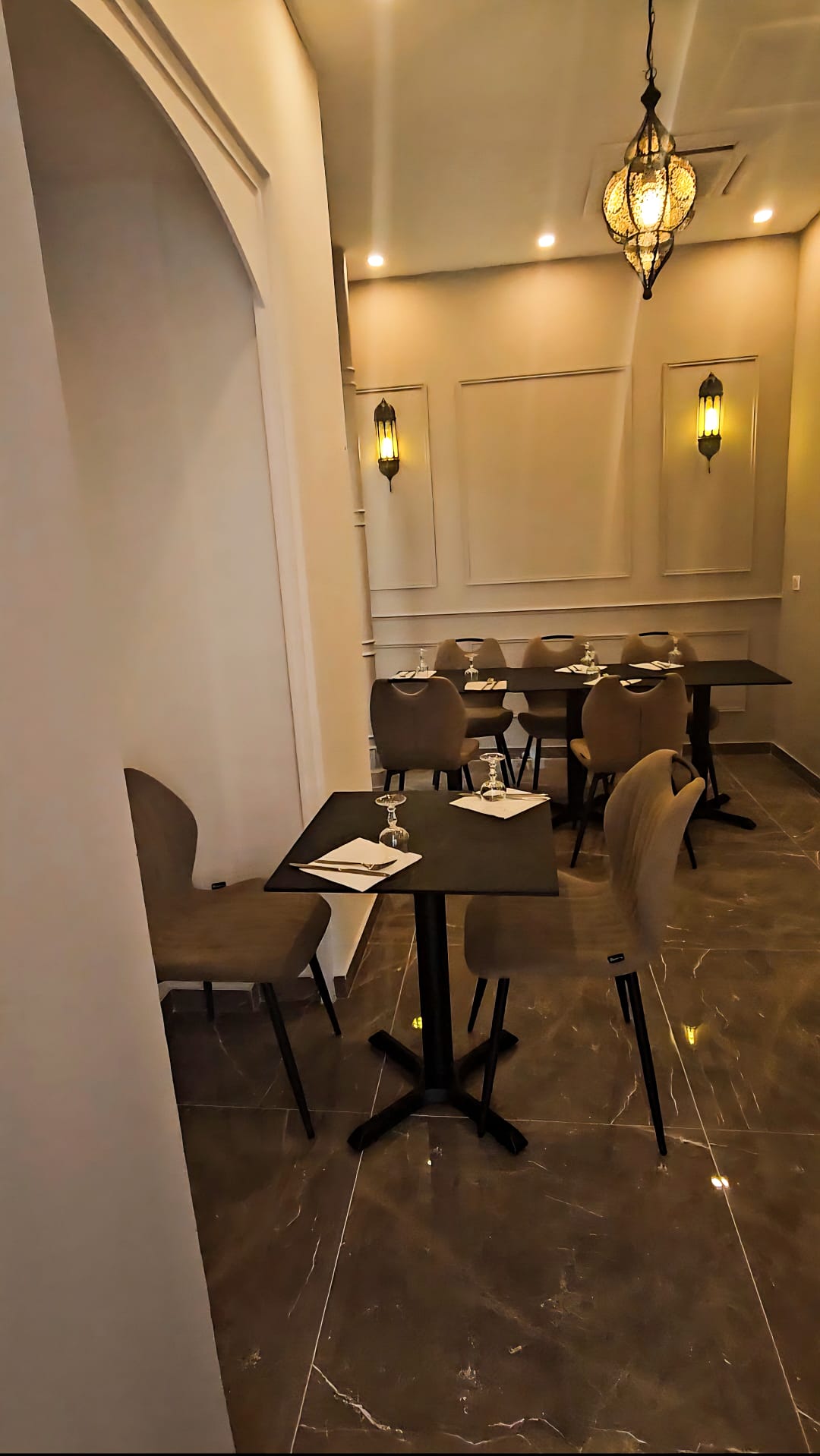 Restaurant 5